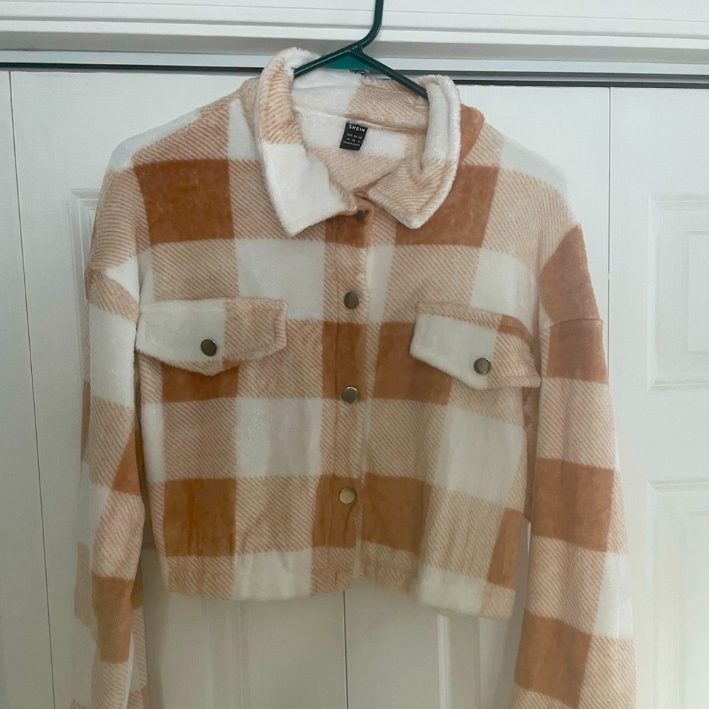 Cropped soft flannel - new with tag